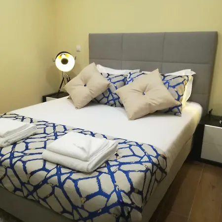 شقة Downtown Flats *